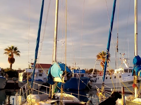 Zeilboot te huur in Oristano voor de beste prijs