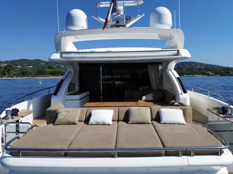 Huur Jacht met of zonder schipper Princess in Saint-Tropez