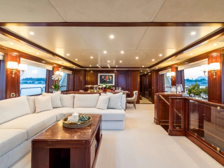 Bootverhuur Benetti ENDLESS SUMMER in Santo Stefano al Mare via SamBoat