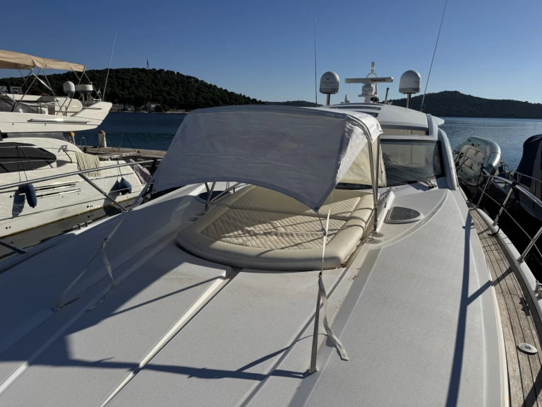 Bootverhuur Rogoznica goedkoop Sunseeker Portofino 53