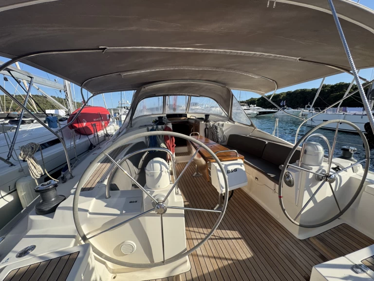 Verhuur Zeilboot in Rogoznica - Delphia Delphia 47