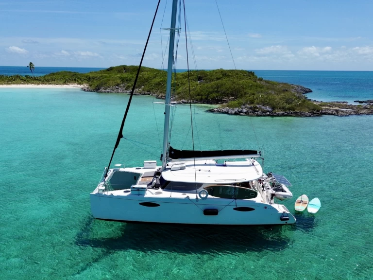 Verhuur Catamaran Fountaine Pajot met vaarbewijs