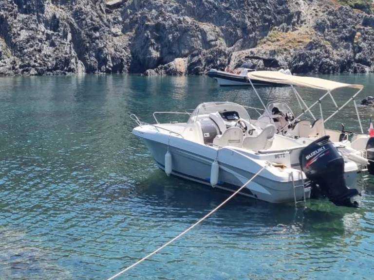 Huur een Bénéteau Flyer 650 Open in Argelès-sur-Mer