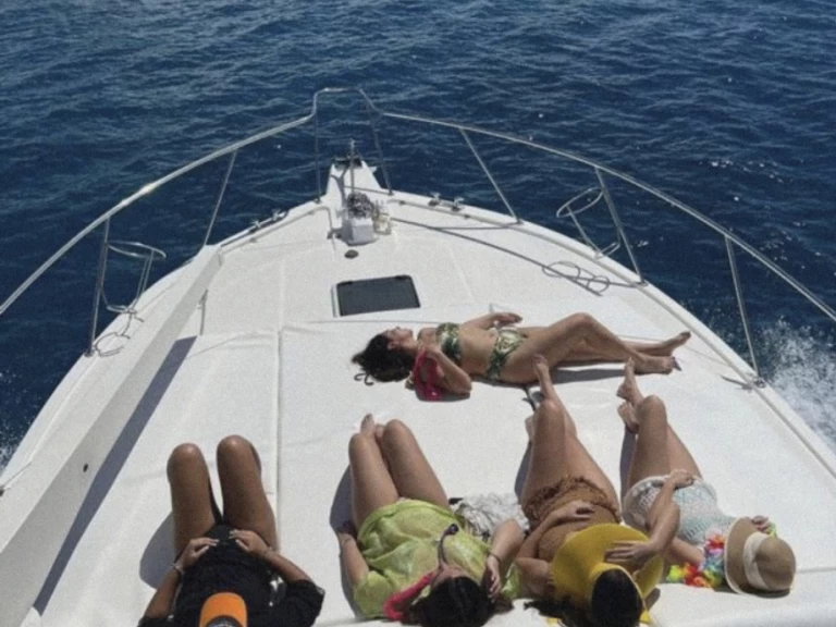 Jachthuur in Bayahíbe (Zona Urbana) - Riviera Riviera 48 via SamBoat