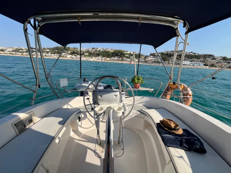 Bootverhuur Hunter Hunter 320 in Castellammare del Golfo via SamBoat
