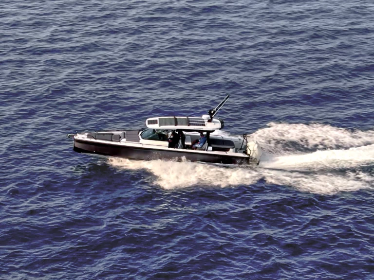 Verhuur Motorboot in Paros (Eiland) - Axopar Axopar 37 Sun-Top