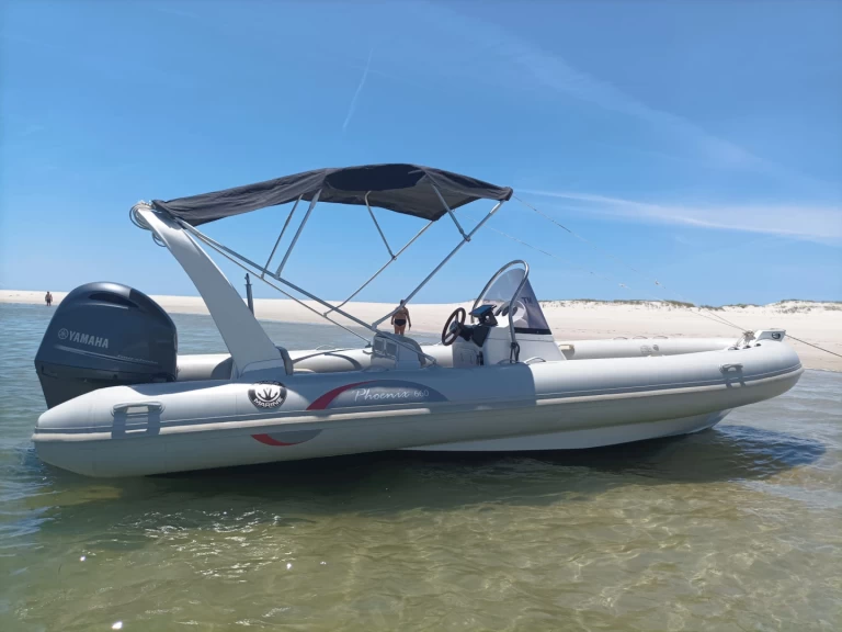 Huur een Silver-Marine Phonix 650 in Setúbal