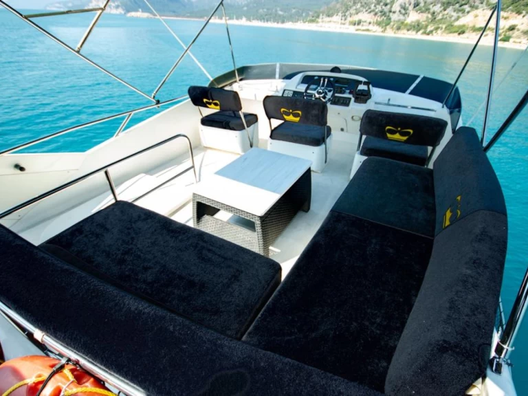 Huur een Princess Princess 20 M in Antalya (City)