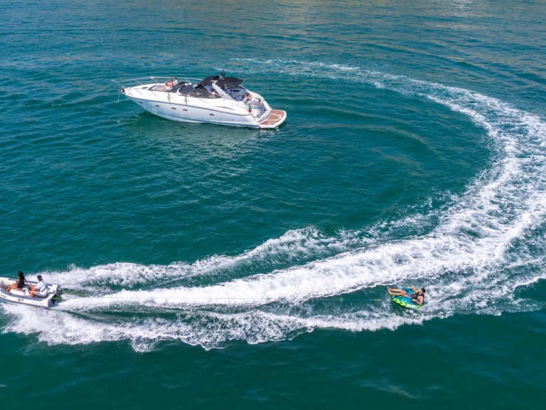 Bootverhuur Vilamoura goedkoop Portofino 46