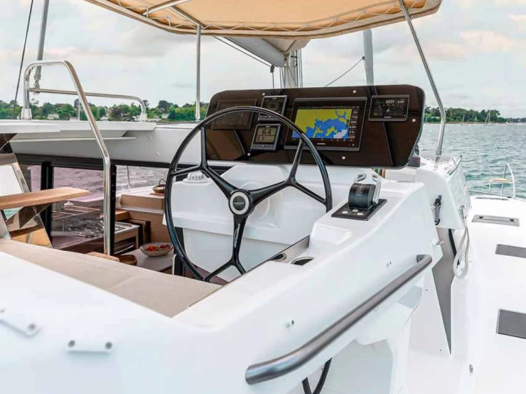 Huur een Fountaine Pajot Fountaine Pajot FP 41 Quatuor 4 in Trogir