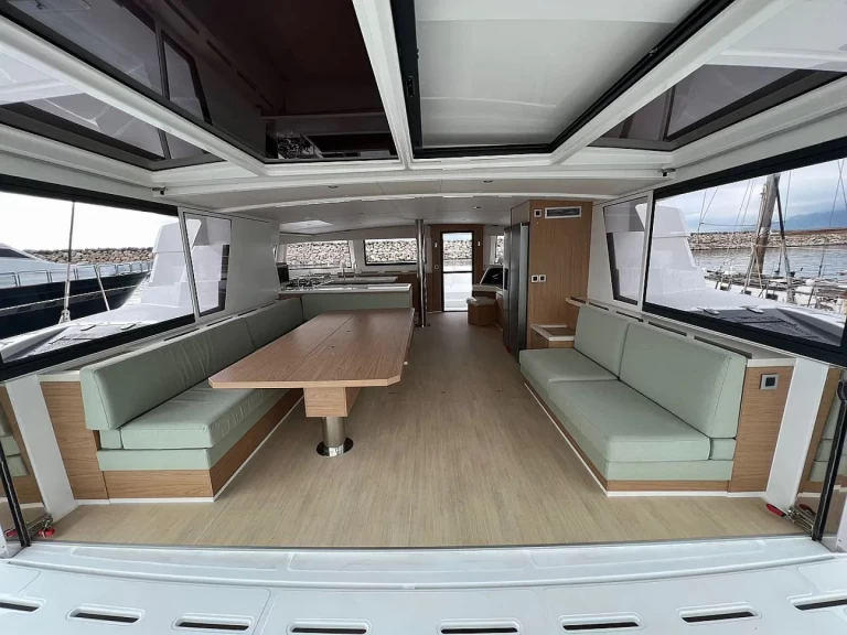 Bootverhuur Bali Bali 5.4 italy in Capo d'Orlando via SamBoat