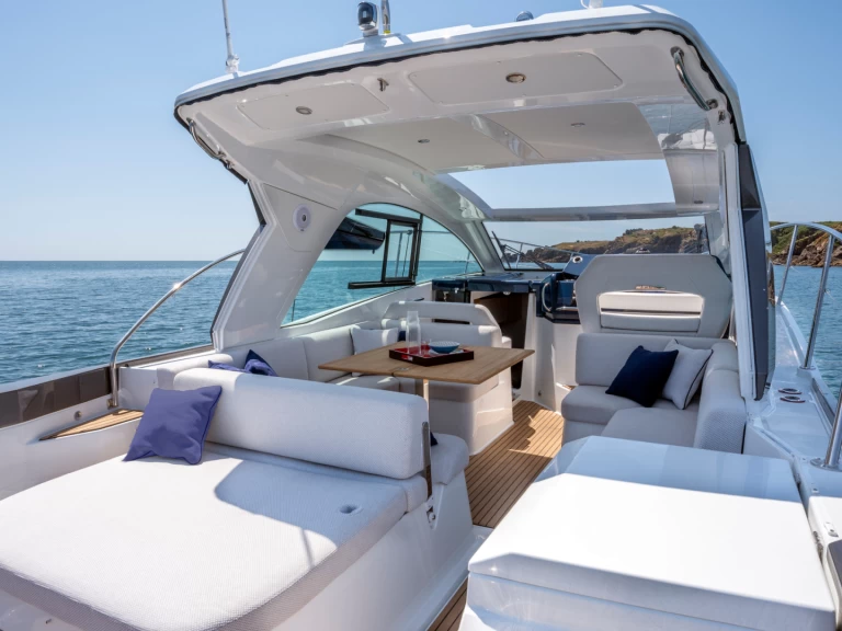Verhuur Motorboot in Ajaccio - Bénéteau Gran Turismo 36