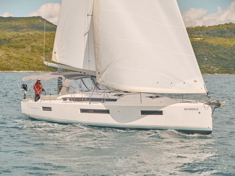 Huur een Jeanneau Sun Odyssey 440 in Álimos