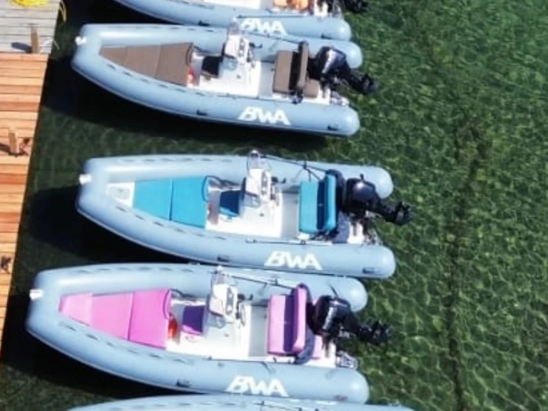 RIB te huur in Palau voor de beste prijs