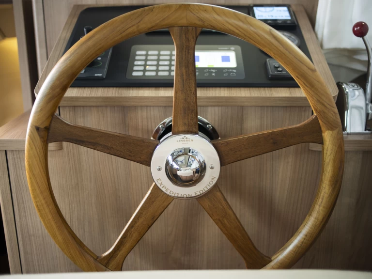 Bootverhuur Werder (Havel) goedkoop Linssen Grand Sturdy 35.0 AC Intero