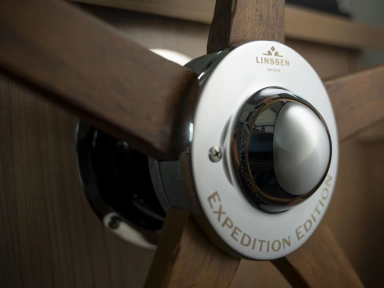 Verhuur Motorboot in Werder (Havel) - Linssen Linssen Grand Sturdy 35.0 AC Intero