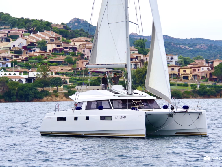 Bootverhuur Nautitech Nautitech 46 Fly in Puntone via SamBoat