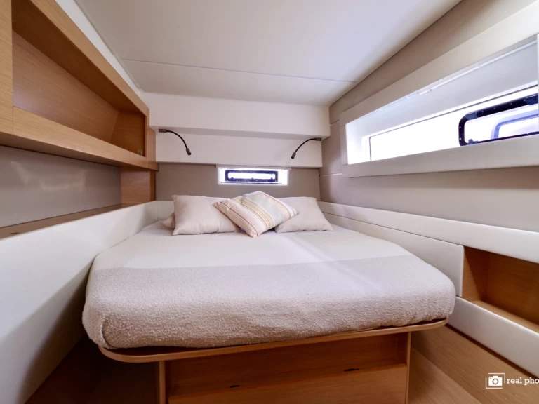 Verhuur Catamaran Nautitech met vaarbewijs