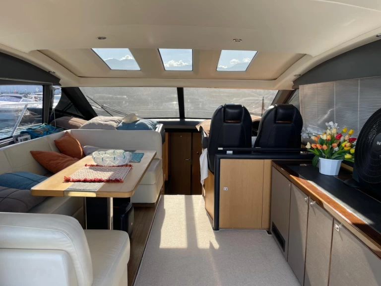 Bootverhuur Napels goedkoop V 52