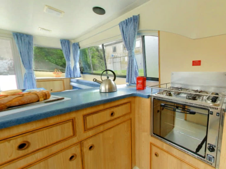 Le Boat Salsa A te huur van particulier of professional in Tannay