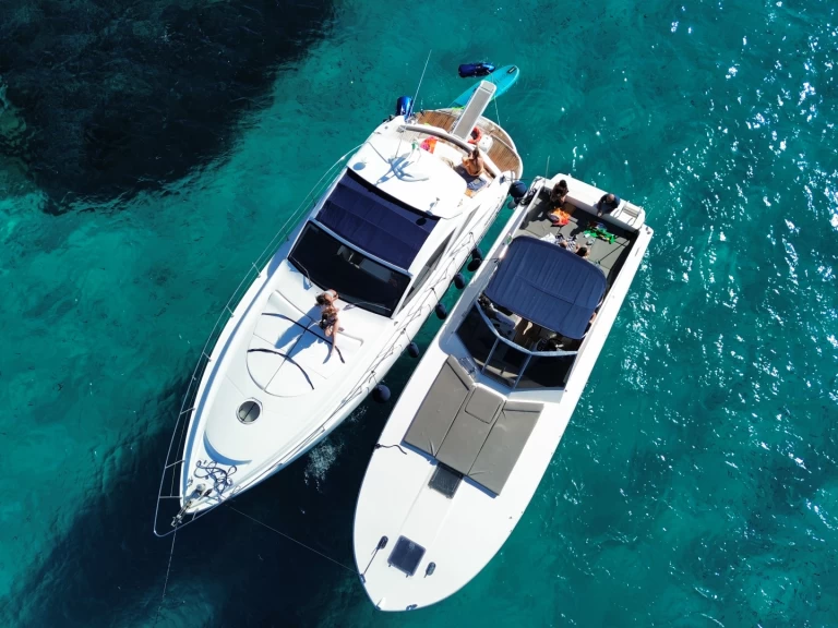 Bootverhuur Itama 38 in Porto Rotondo via SamBoat