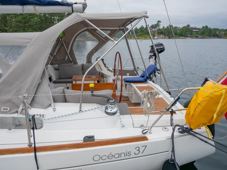 Verhuur Zeilboot Bénéteau met vaarbewijs