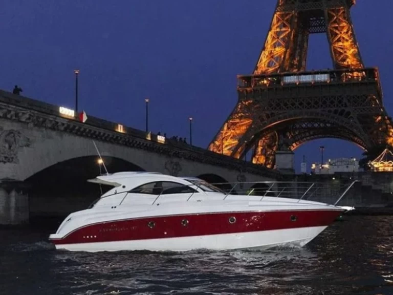 Bootverhuur Bénéteau Monte Carlo 37 in Paris via SamBoat