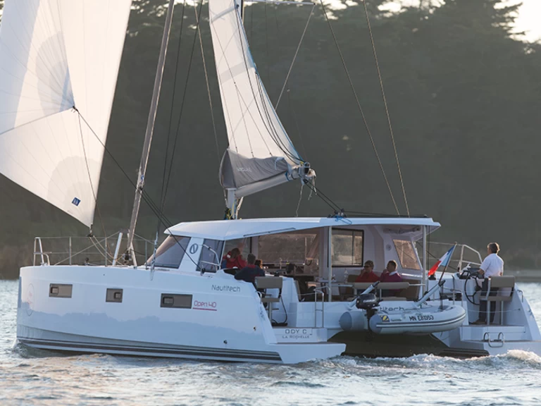 Jachthuur in Tribunj - Bavaria Nautitech 40 open NEW - 4 + 2 cab. via SamBoat