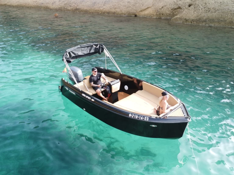 Mareti 585 te huur van particulier of professional in Sant Antoni de Portmany