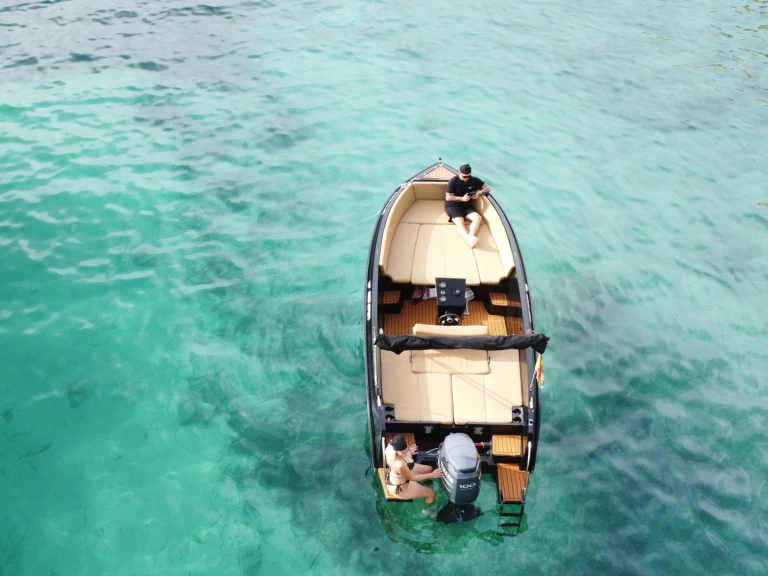 Jachthuur in Sant Antoni de Portmany - Mareti 585 via SamBoat