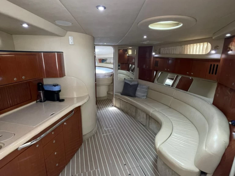 Bootverhuur Sea Ray Sea Ray 410 Sundancer in Miami via SamBoat
