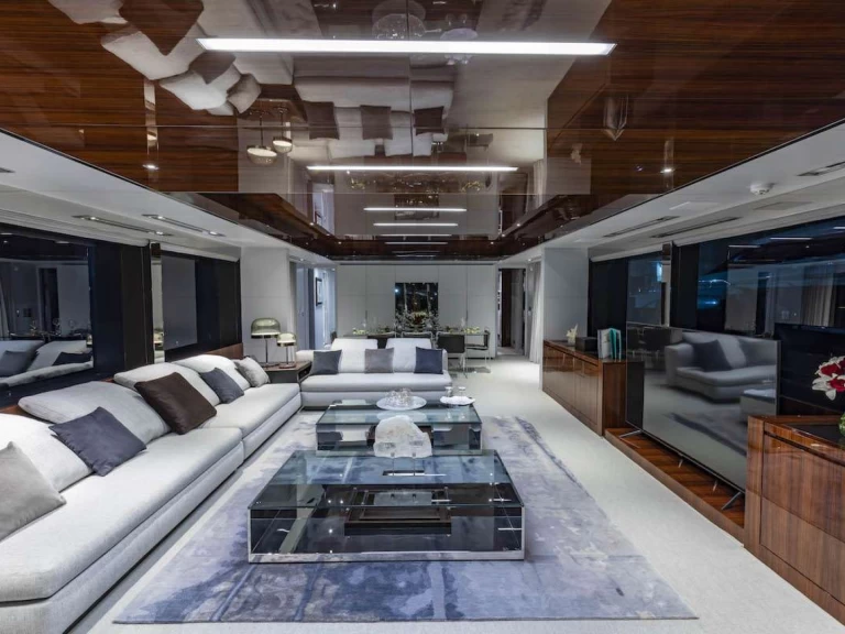 Huur een Riva NO SURRENDER in Sint Maarten (FR)