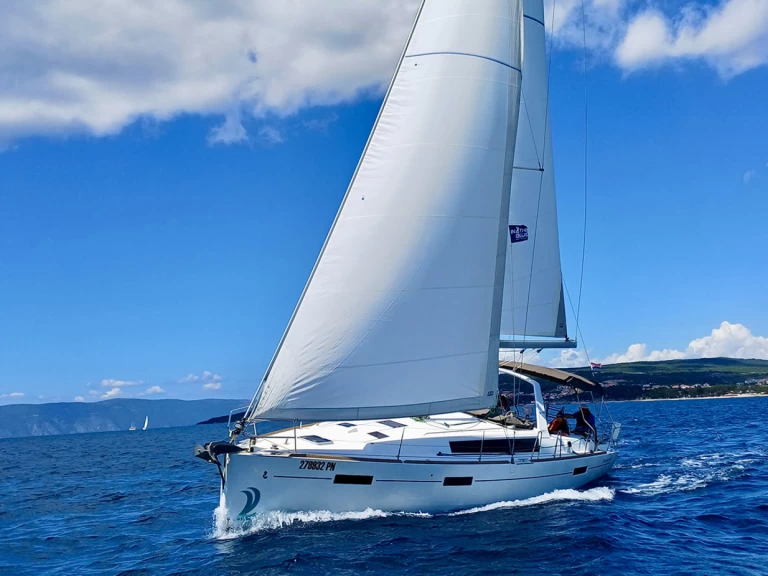 Bootverhuur Bénéteau Oceanis 41.1 in Primošten via SamBoat