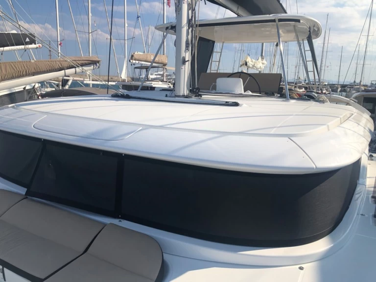 Catamaran te huur in Álimos voor de beste prijs