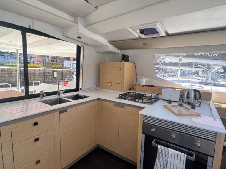 Bootverhuur Furnari goedkoop Tanna 47