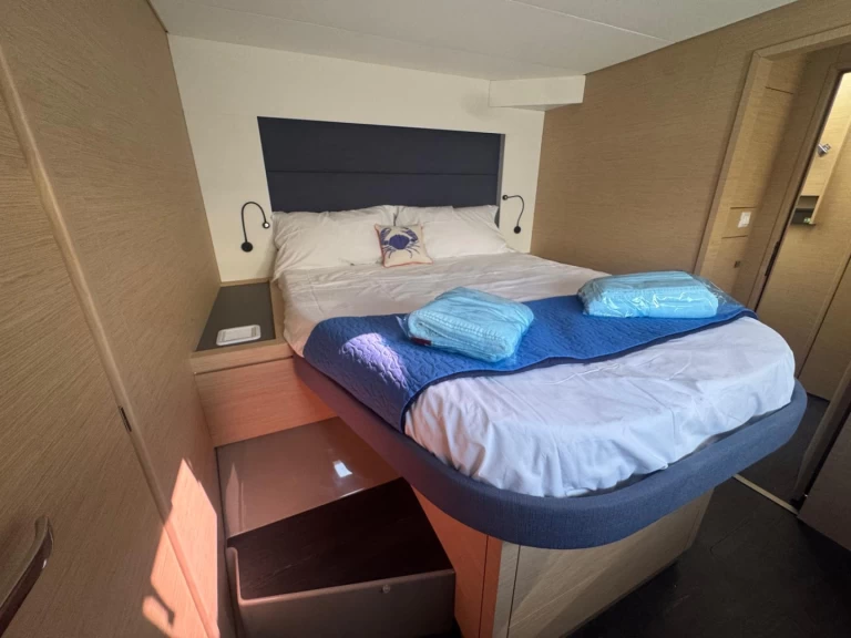 Verhuur Catamaran in Furnari - Fountaine Pajot Tanna 47