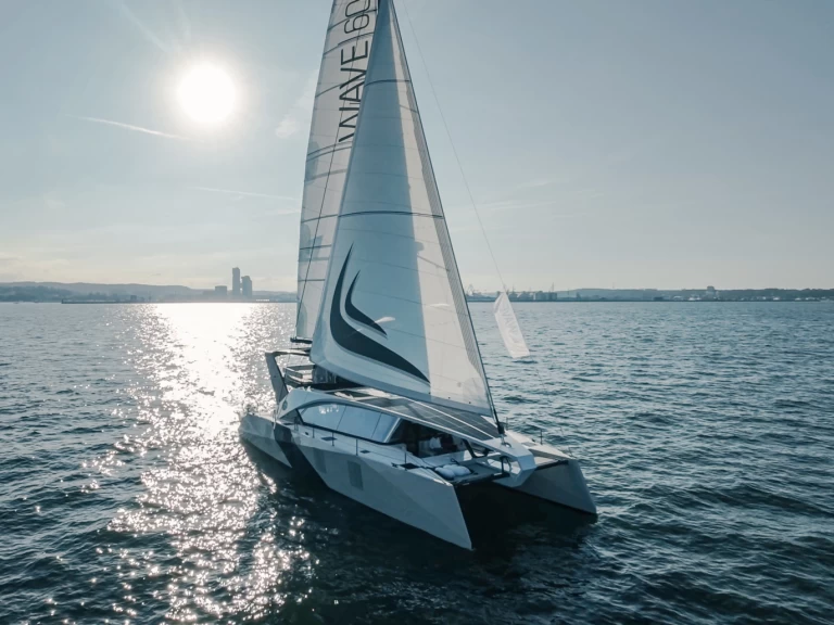 Bootverhuur Paradise Island goedkoop Wave 60 - 4 + 2 cab.