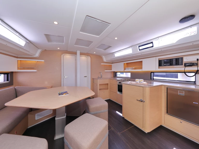 Verhuur Zeilboot in Trogir - Dufour Dufour 44