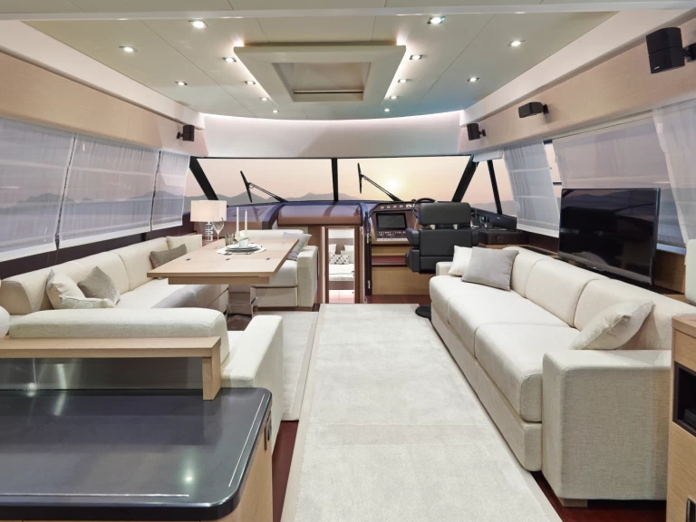 Huur een Prestige Prestige 620 in Malé