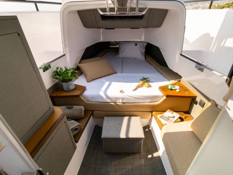 Motorboot te huur in Lagonisí voor de beste prijs