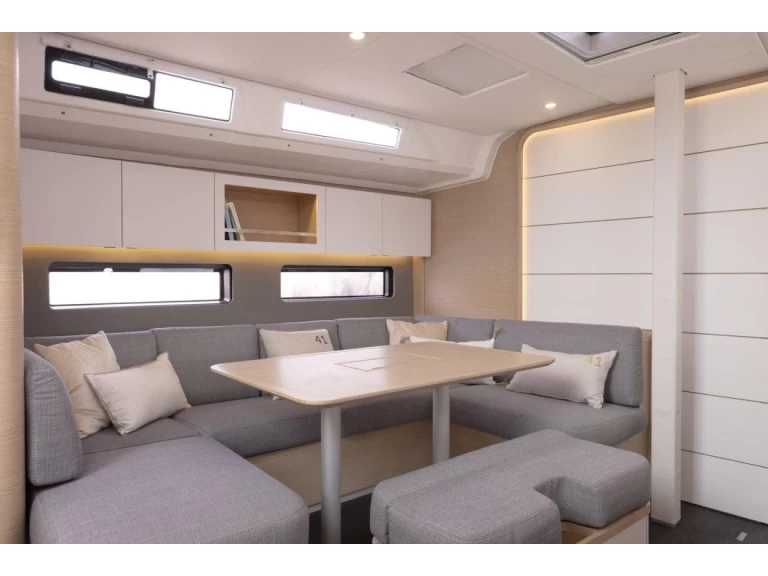 Bootverhuur Piombino goedkoop Dufour 41