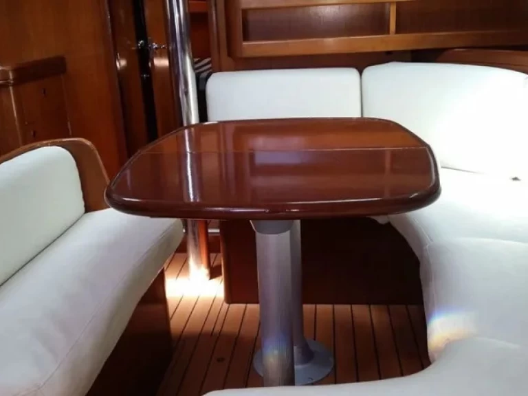 Bootverhuur Álimos goedkoop Oceanis 411