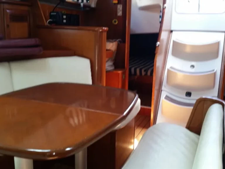 Verhuur Zeilboot in Álimos - Bénéteau Oceanis 411