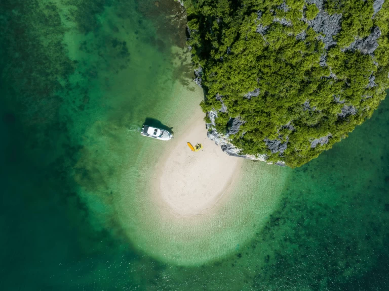 Jeanneau Merry Fisher 895 te huur van particulier of professional in Hạ Long