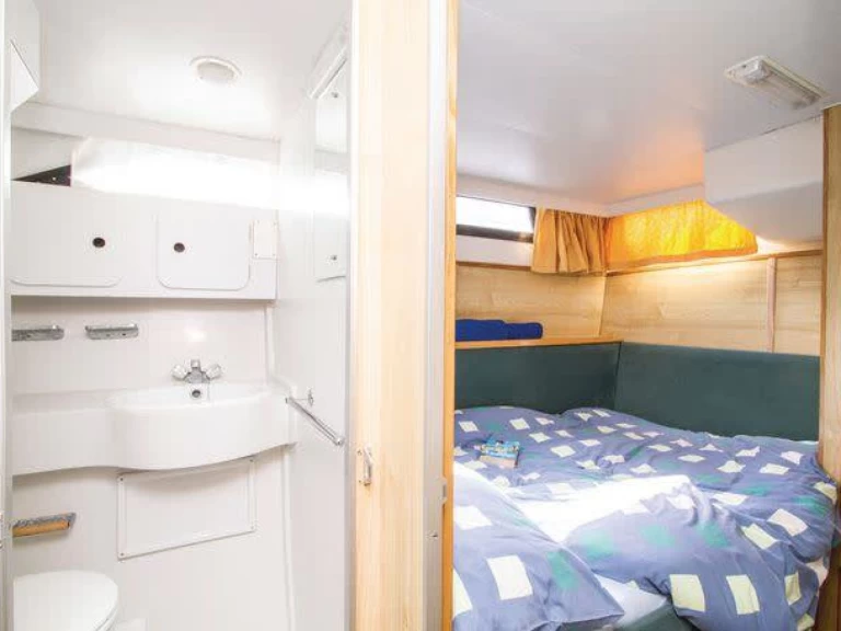 Verhuur Motorboot Le Boat met vaarbewijs