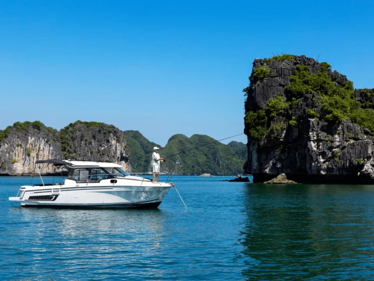 Huur een Jeanneau Merry Fisher 795 in Hạ Long