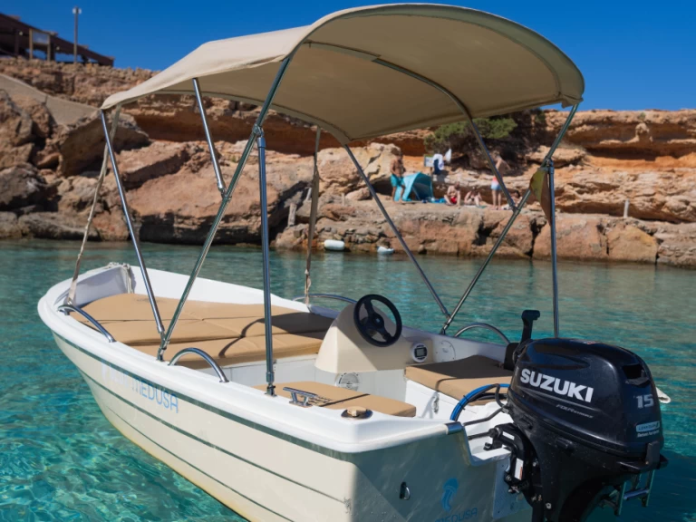 Huur een Mareti 420 open in Sant Antoni de Portmany