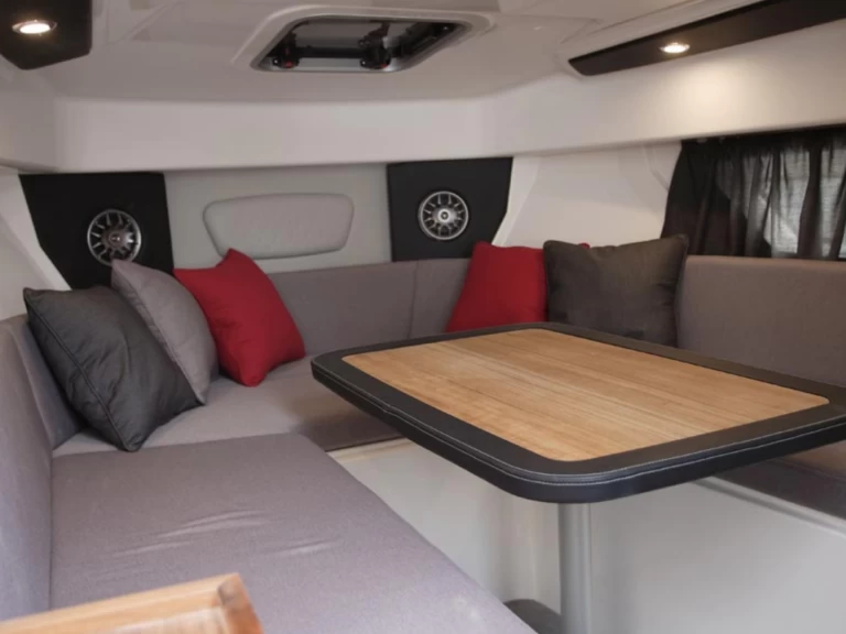 Motorboot te huur in s'Arenal voor de beste prijs