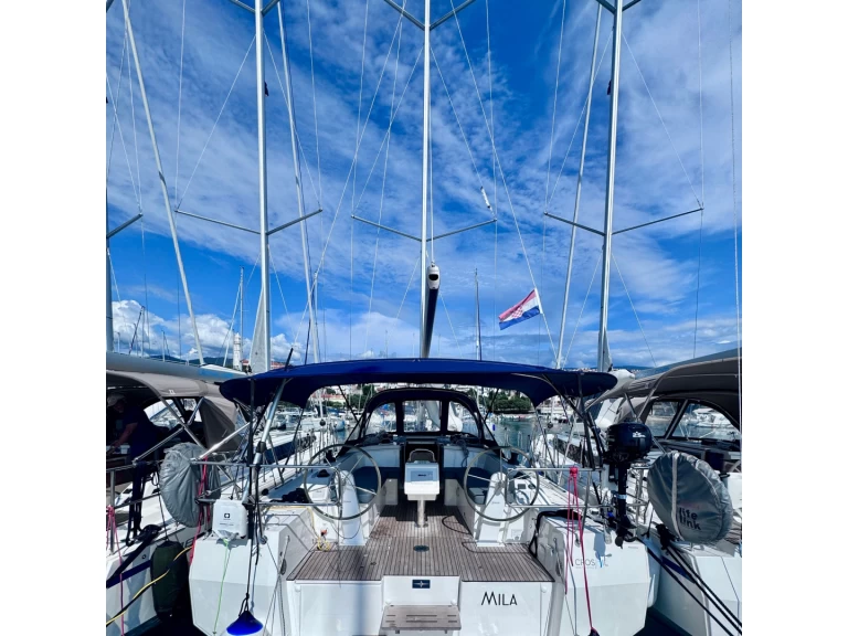 Bootverhuur Bavaria Bavaria C38 in Novi Vinodolski via SamBoat