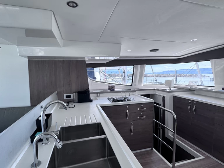 Verhuur Catamaran in Novi Vinodolski - Bali Bali 4.6